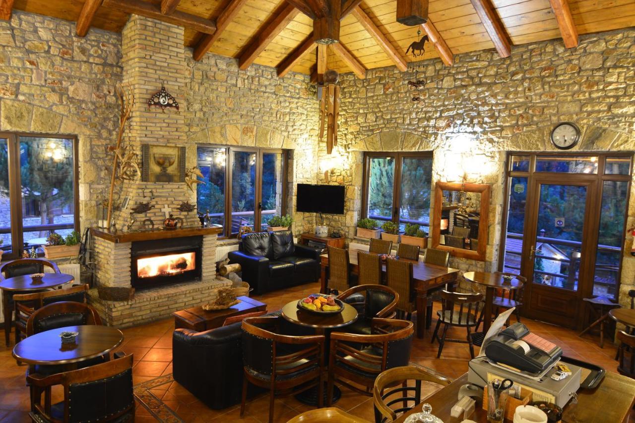 Georgio'S V Chalet Kalavrita 外观 照片
